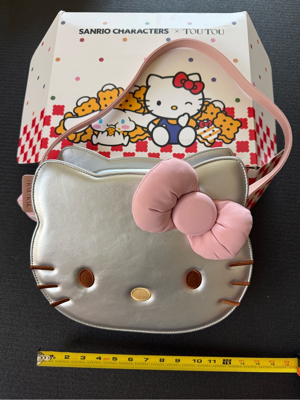 Sanrio x TouTou Hello Kitty Silver Shoulder Bag with Pink Bow